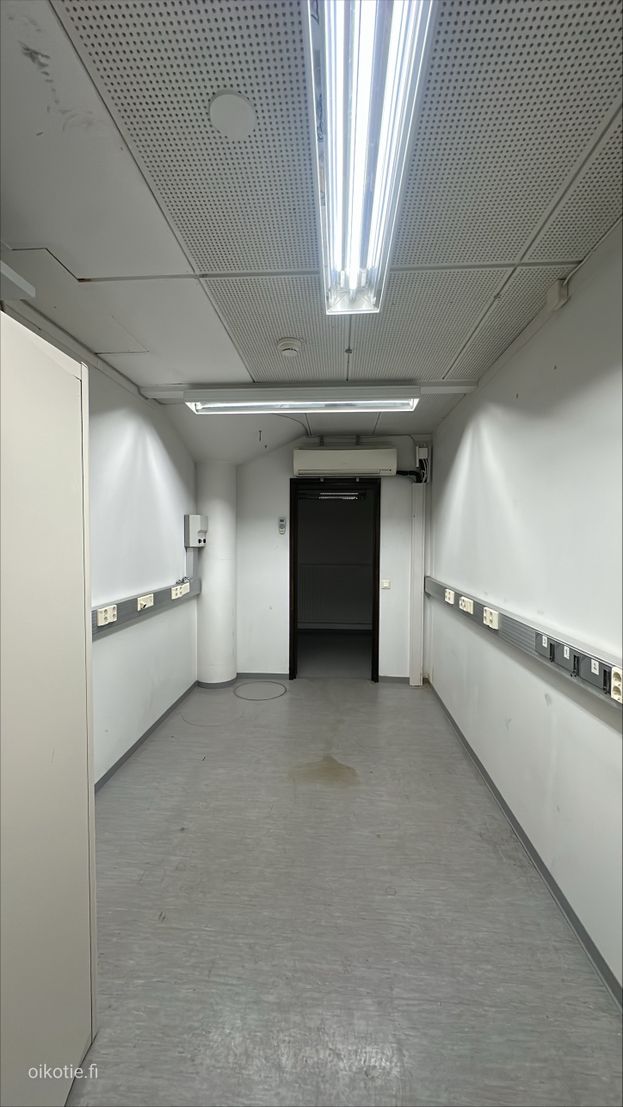 Business premises image